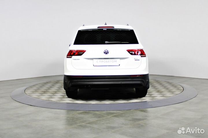 Volkswagen Tiguan 2.0 AMT, 2017, 106 933 км