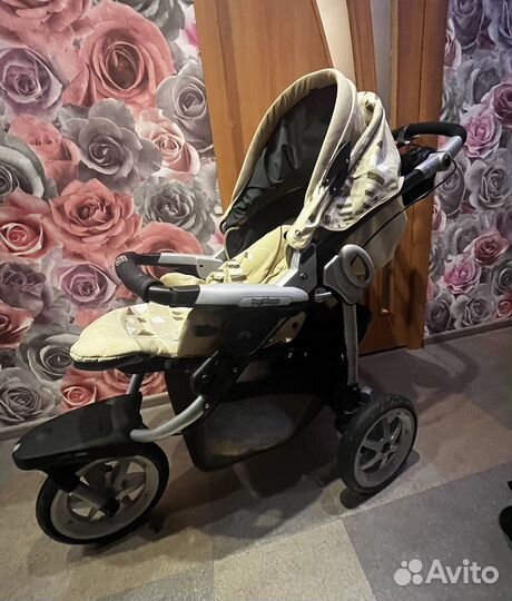Прогулочная коляска