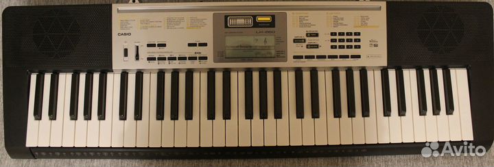 Синтезатор Casio LK-260