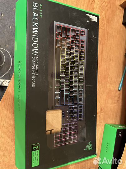 Механическая клавиатура razer