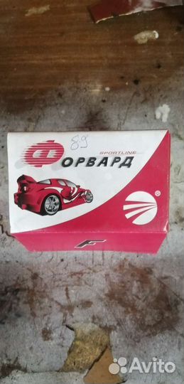 Продам передние колодки на Рено Логан Сандеро