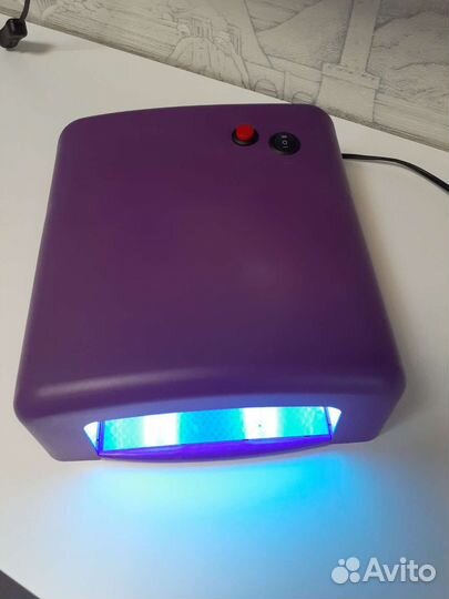 Лампа для маникюра