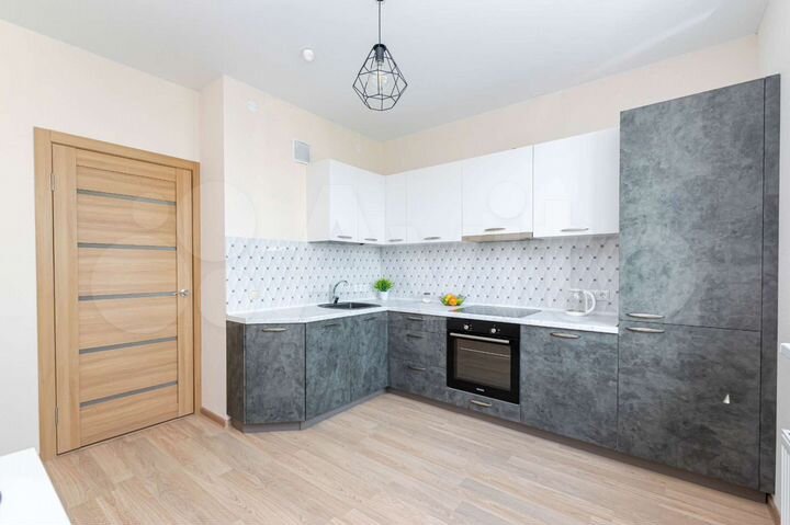 2-к. квартира, 51 м², 10/12 эт.