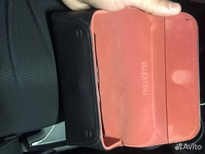 Солнцезащитные очки valentino