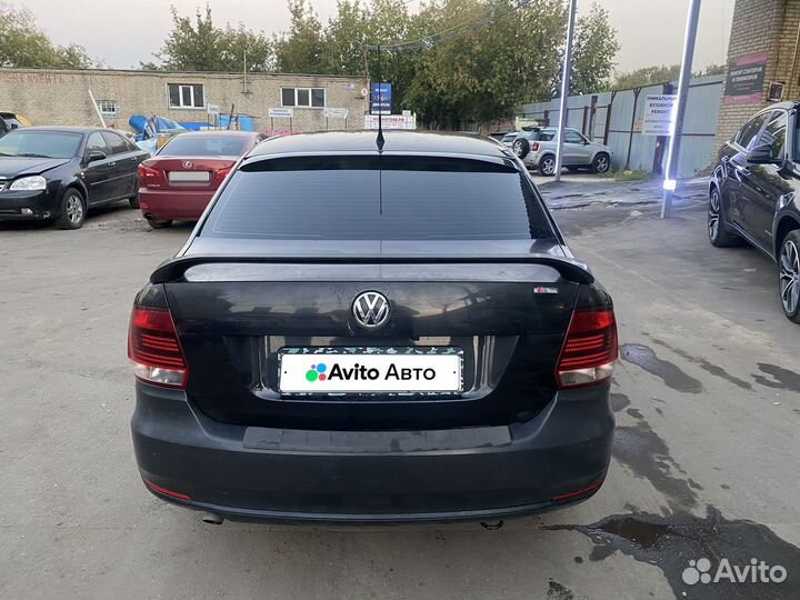 Volkswagen Polo 1.6 AT, 2015, 73 000 км