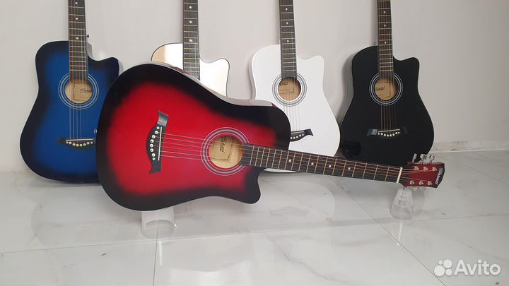 Гитара акустическая