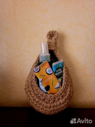 Подвесная корзина из джута