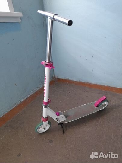Самокат детский двухколесный для девочки