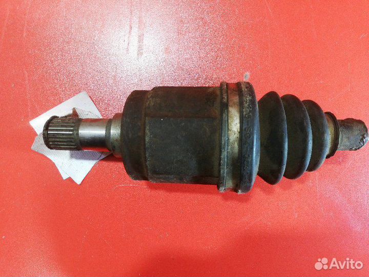 Шрус внутренний передний правый Honda Civic Ferio