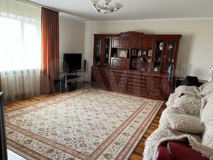 2-к. квартира, 87,1 м², 7/8 эт.