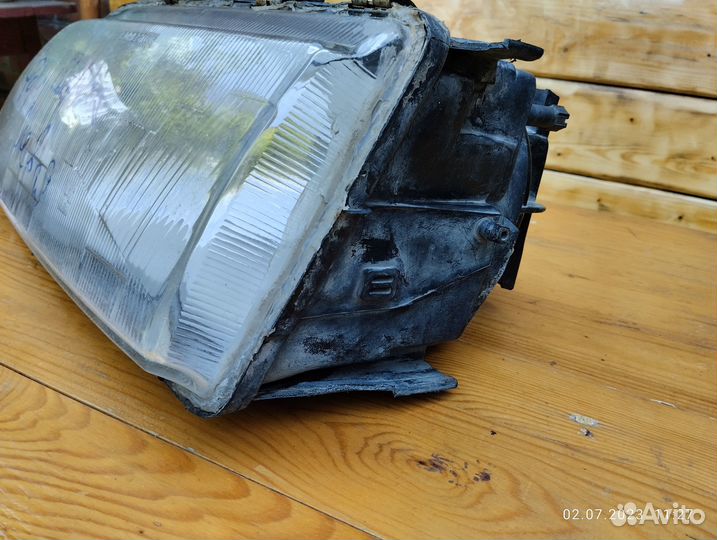 Ford сиерра фара левая
