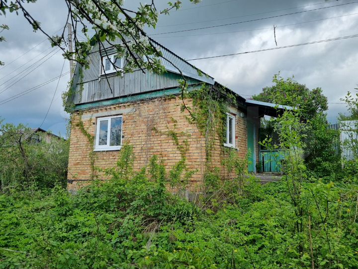 Дача 33 м² на участке 4 сот.