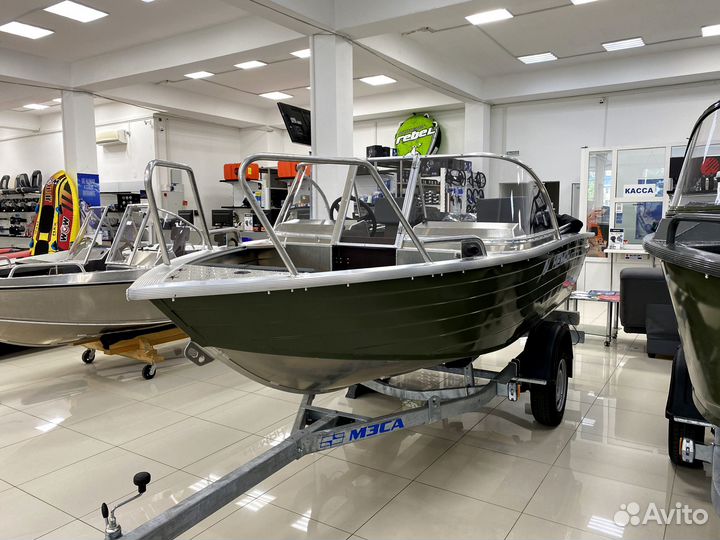 Моторная лодка Неман 400 DCM NEW с MR30ffes