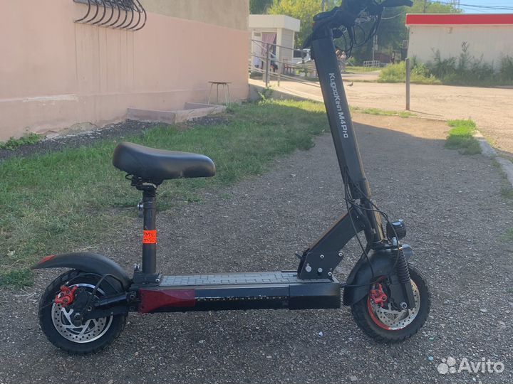 Самокат взрослый электрический новый