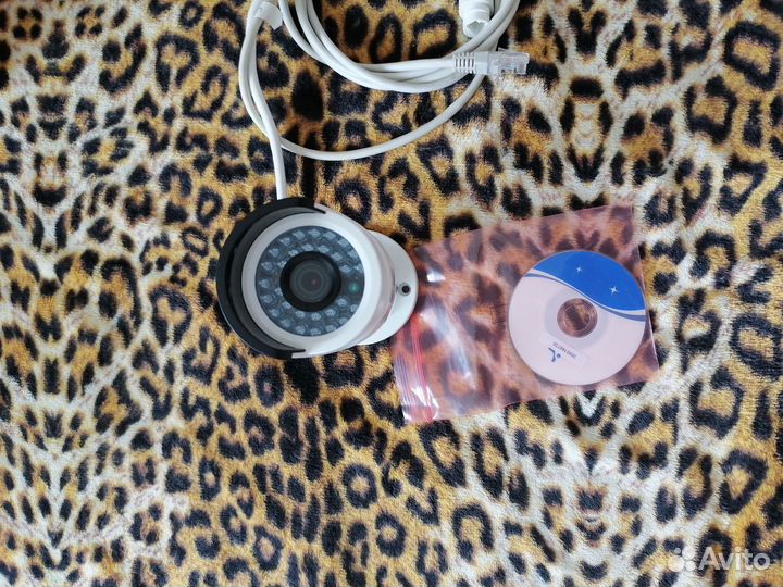 Видеокамера наблюдения