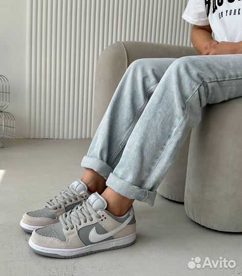 Nike Dunk Low Summit White Wolf Grey Кроссовки