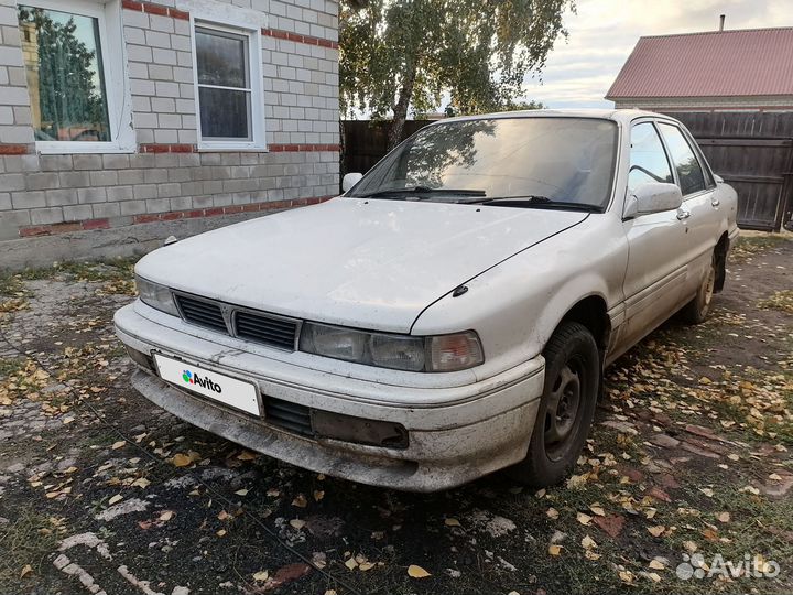 Mitsubishi Galant 1.8 МТ, 1990, битый, 354 762 км
