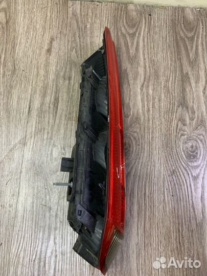 Фонарь задний левый Ford Fiesta хетчбэк 3-Х дв