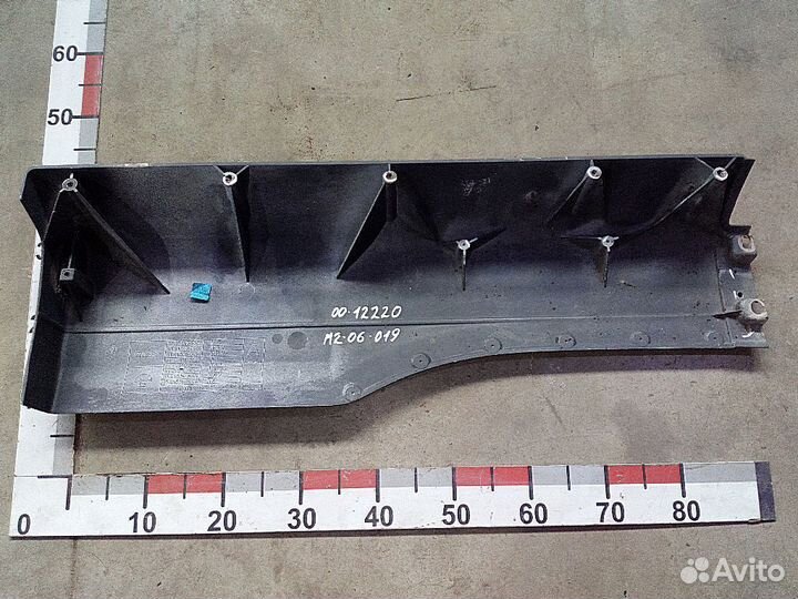 Продолжение левого корпуса ступеней MAN (Ман) TGA 00-08 (81615100555)