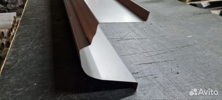 Порог правый Dodge Neon 2