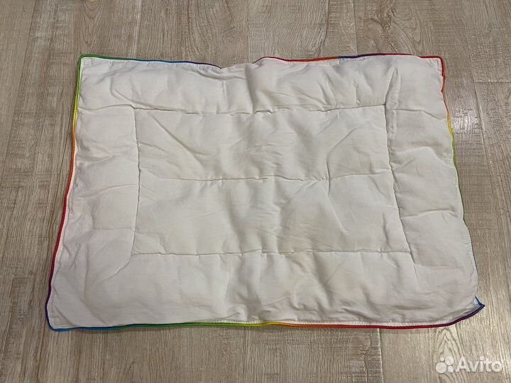 Тонкая подушка для новорожденных