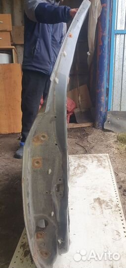 Дверь передняя правая джели gc6