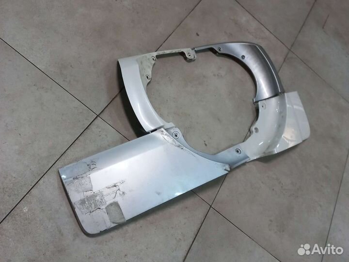 Накладки крышки багажника Toyota RAV4 30