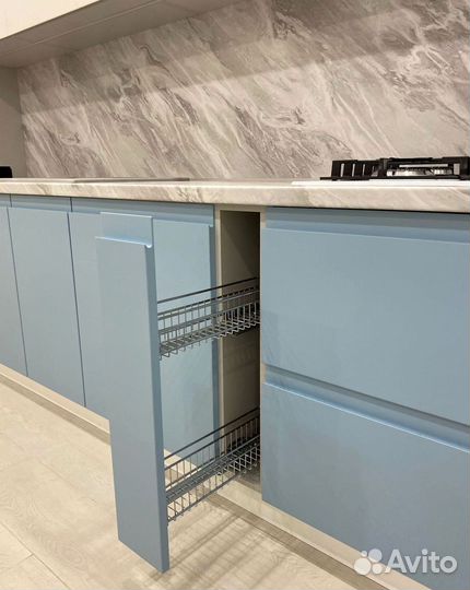 Кухонный гарнитур 