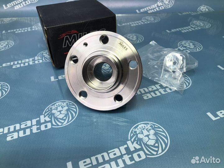 Ступица с подшипником передняя +ABS Audi A2