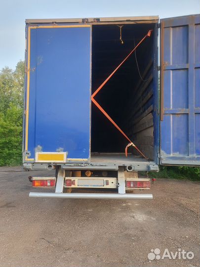 Scania 4-Series с полуприцепом, 2007