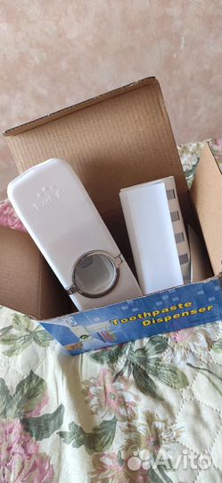 Дозатор для зубной пасты+держатель