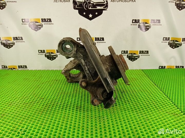 Кулак поворотный передний правый R