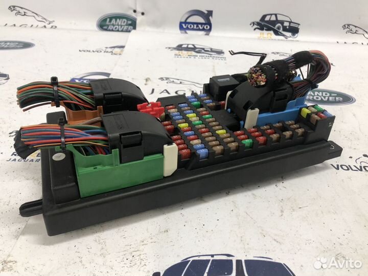 Блок предохранителей Land Rover Discovery III (L31