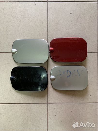 Лючок бензобака Sandero Renault ор-л 788306894R