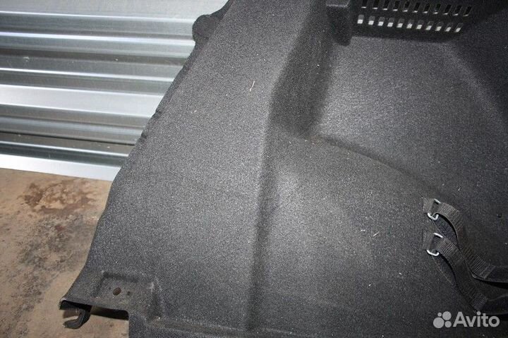 Обшивка багажника (правая) KIA ceed II 2012-2018