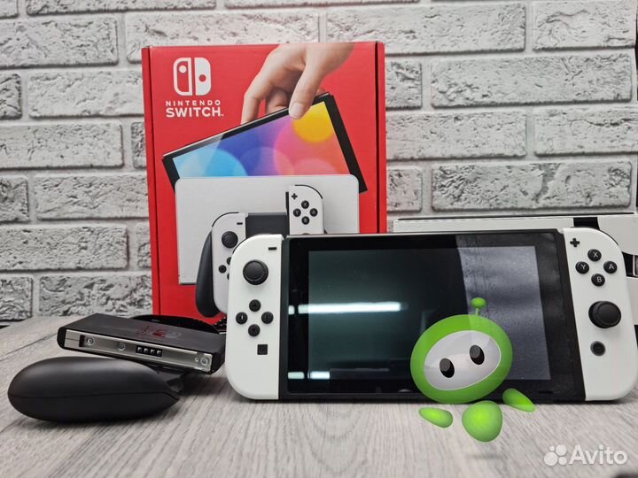 Игровая консоль Nintendo Switch oled White