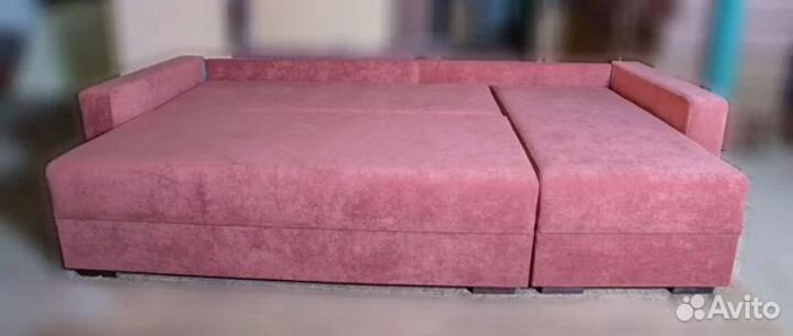 Диван комфортный универсальный евроуголок