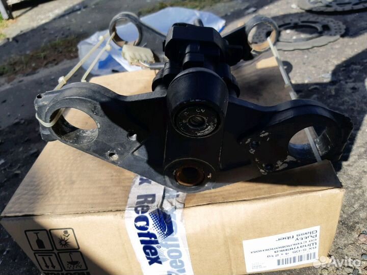 Траверса траверсы Kawasaki Ninja 250 EX 250