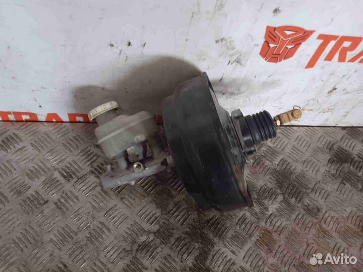 Бачок для тормозной жидкости Митсубиши Лансер 9