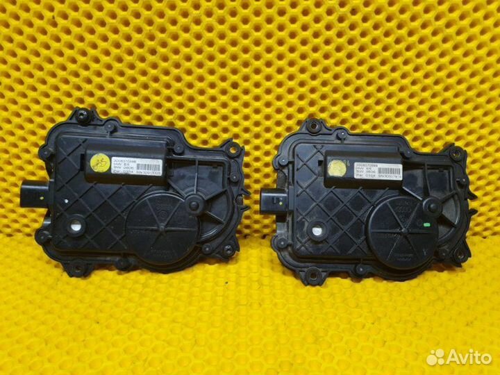 Доводчик двери Volkswagen Phaeton 3D8 BGH 2004