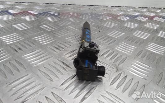 Форсунка дизельная mercedes benz C-class W204 (SNT