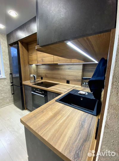 Угловая кухня. Кухонный гарнитур на заказ