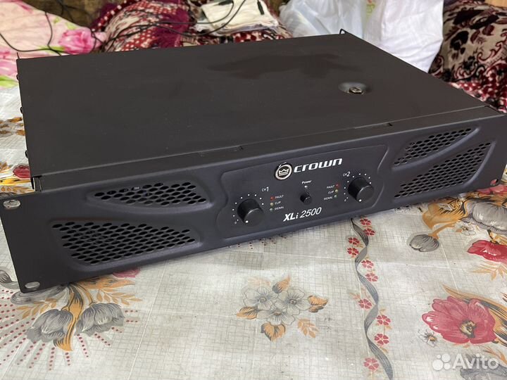 Усилитель Crown XLi2500