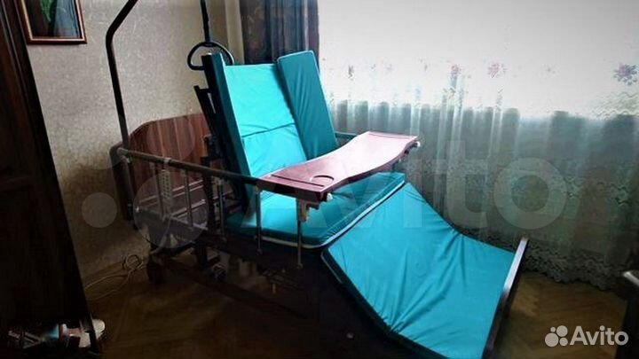 Кровать для восстановления с пультом