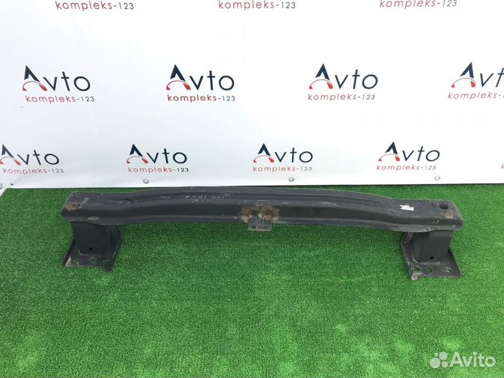 Усилитель бампера передний Volkswagen Tiguan 5N