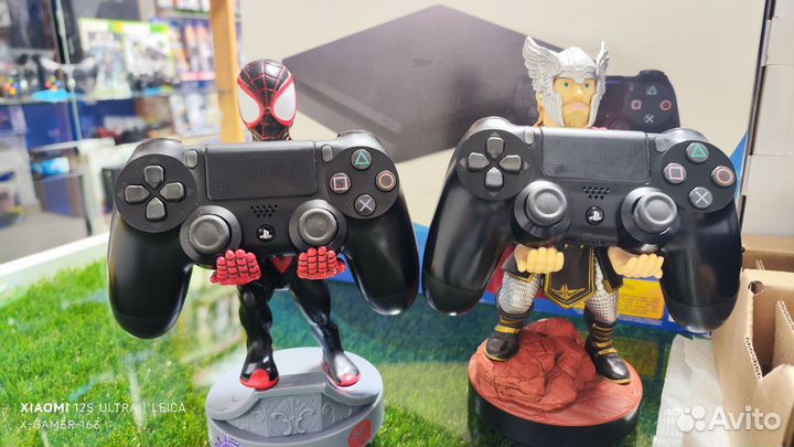 Sony PS4 Slim/2 Геймпада/50+ Игр от EA