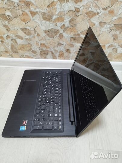 Ноутбук Lenovo i3-4010U/8Gb/HD 8500M 2Gb/250Gb