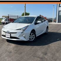 Toyota Prius 1.8 AT, 2016, 189 000 км, с пробегом, цена 1 829 000 руб.