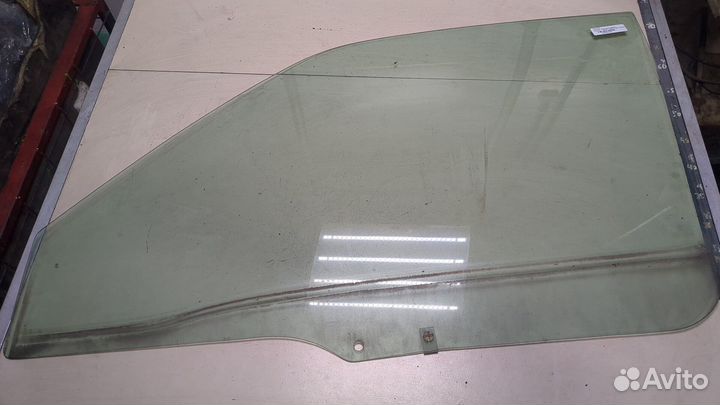 Стекло боковой двери Suzuki Grand Vitara, 2002