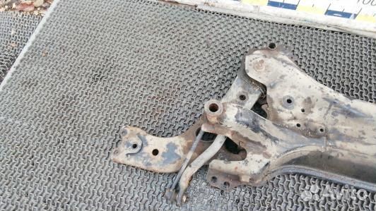 Балка подвески передняя toyota RAV 4 ZSA3 (PML17P4